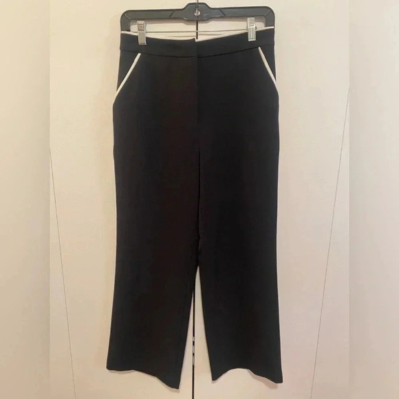NEW TOCCIN (NY) High Waist Black Cropped Pants With White Panelling Size 2 NWT - Picture 2 of 6